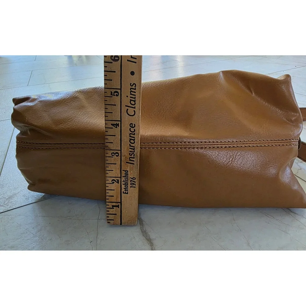 Tommy Hilfiger Tan Faux Leather Grommet Strap Shoulder Bag Slouchy Hobo Brown
